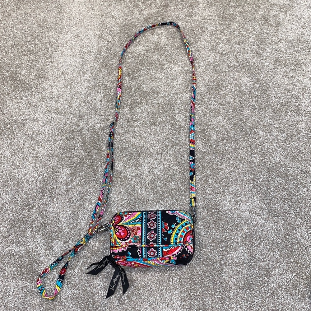 Vera Bradley‎ All In One Crossbody Paisley Print
